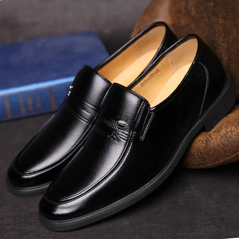 Sapato Social de Couro Slip Luxury Sapato Social de Couro Slip Luxury Nous Moda Masculina Preto 36