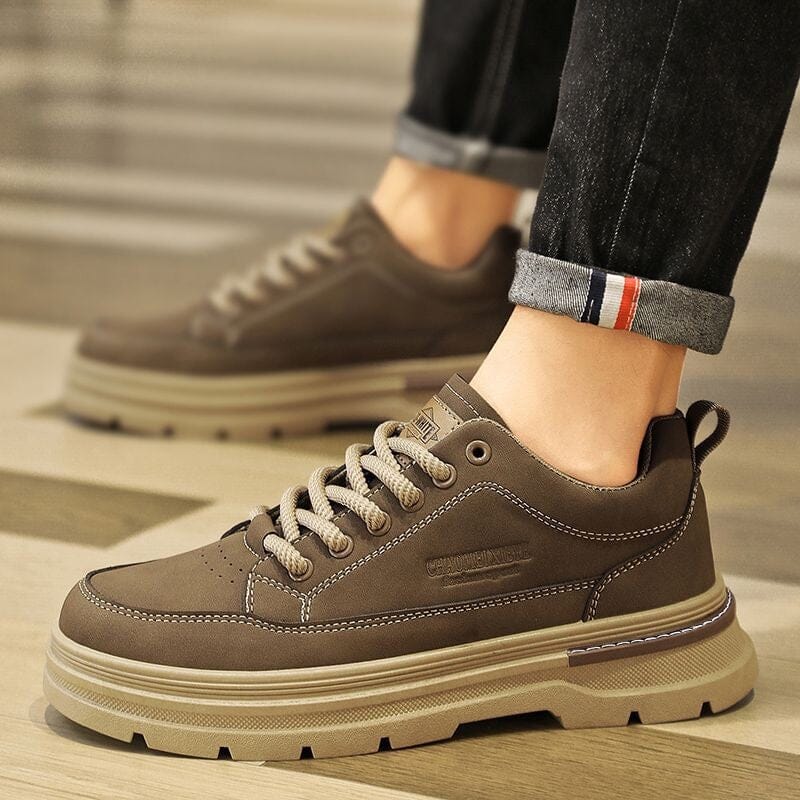 Tenis em Couro Hiilz Tenis em Couro Hiilz Nous Moda Masculina Cáqui 38