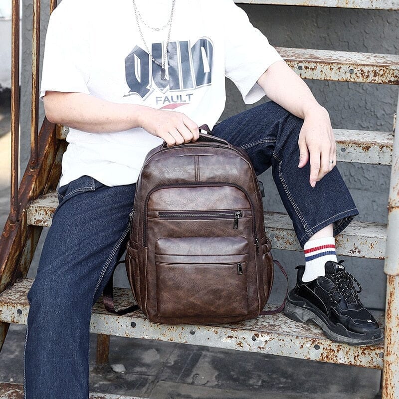 Mochila de Couro Masculina Logan Mochila de Couro Masculina Logan Nous Moda Masculina 